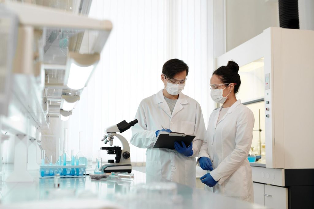 Technical support and consultation in the laboratory